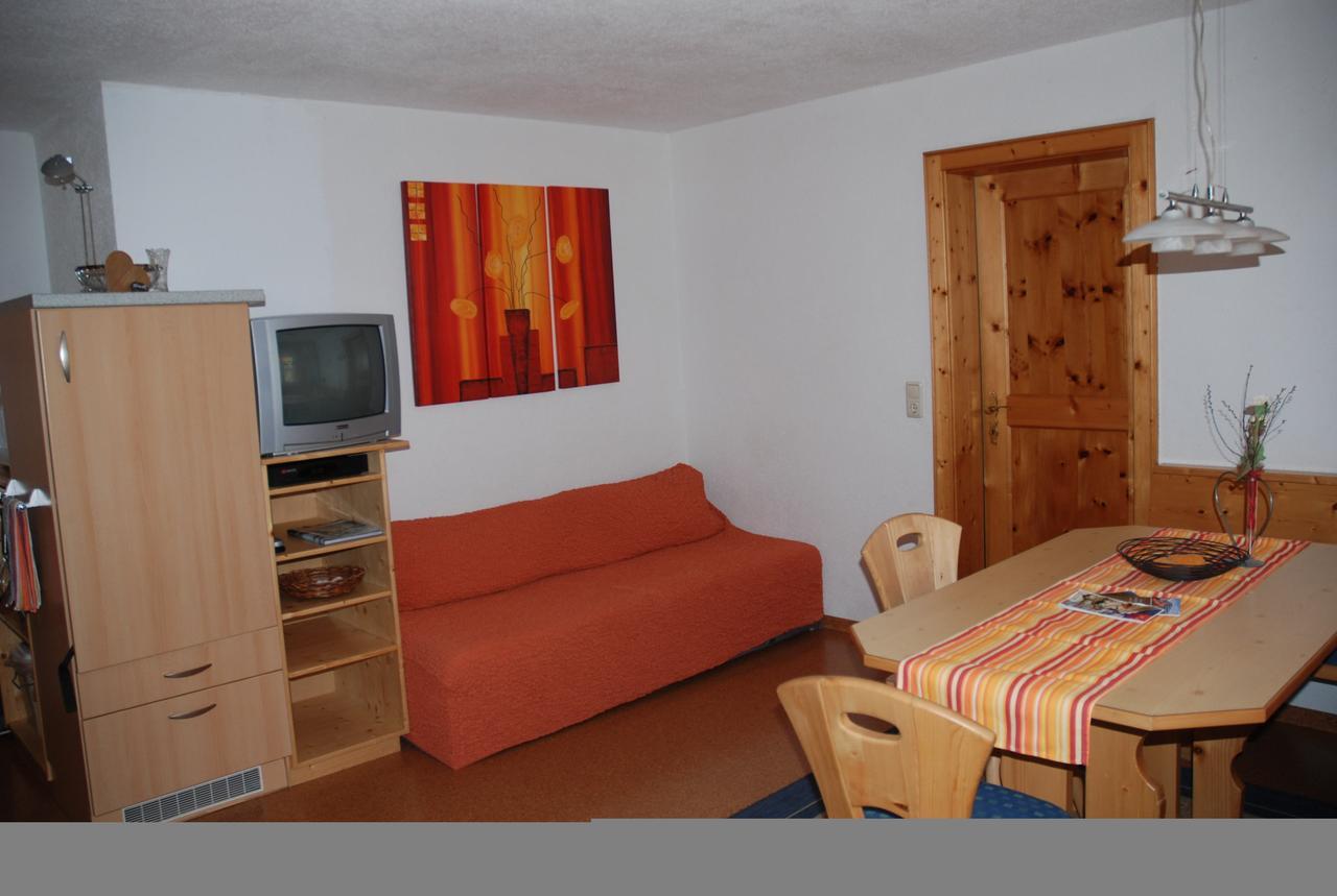 Appartment Ganahl Gaschurn Szoba fotó
